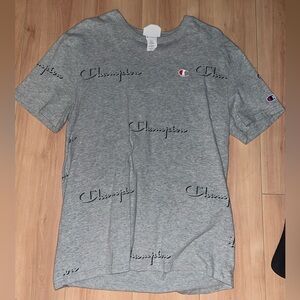 Light gray champion t shirt